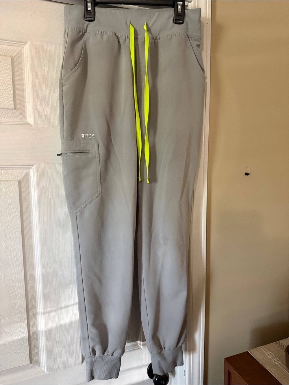 Figs SILVER ARROWS Scrub Set - Picture 6 of 9